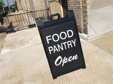 Food pantry has opened with modified procedures. Photo Credits | Community Deer Advisor