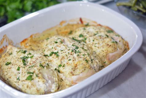 This was well received by the family. Easy Sour Cream Chicken Recipe - Mommy's Fabulous Finds