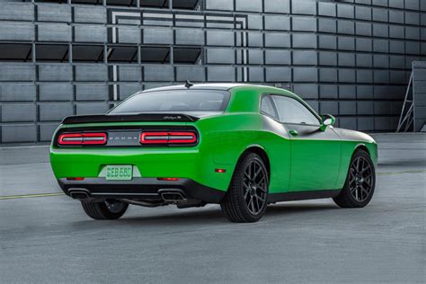 2018 Dodge Challenger Ta Review Trims Specs And Price Carbuzz
