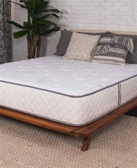 Marten is a staff writer for mattress clarity and has a brooklyn bedding has an impressive line of mattresses at value prices because they manufacture. Brooklyn Bedding Chelsea Firm - Mattress Reviews | GoodBed.com