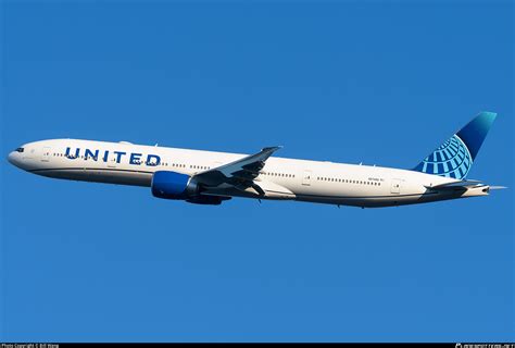 N2749u United Airlines Boeing 777 300er Photo By Bill Wang Id 1080328