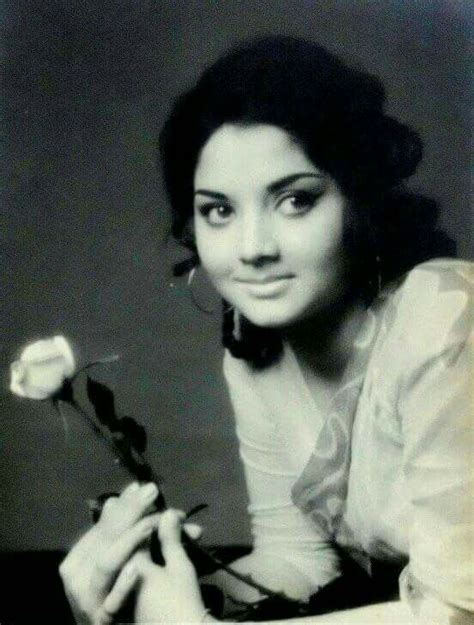 Pin By Prabh Jyot Singh Bali On Bollywoodretro Vintage Bollywood Hindi Actress Female Actresses