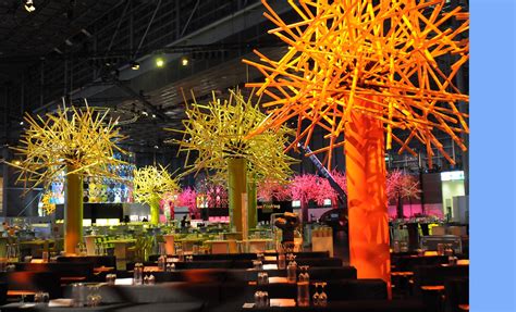 Stop the conversation or chat immediately if someone asks you for sensitive data ( e. Targobank