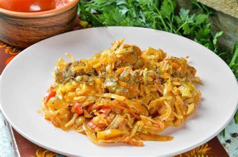 Тушеная капуста с мясом в кастрюле - пошаговый рецепт для вас Картинка - Тушеная капуста с мясом в кастрюле - пошаговый рецепт для вас