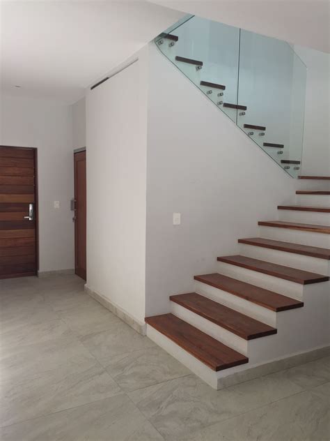 Estudio Am Arquitectos Escaleras Para Casas Pequeñas Diseño De