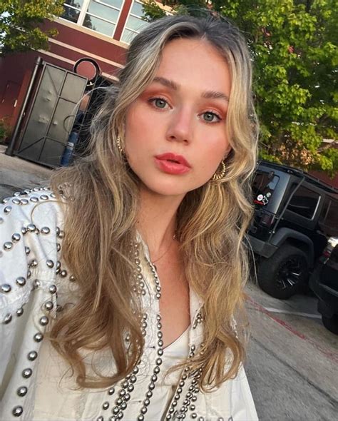 Tight Blonde Brec Bassinger Has Me Super Hard I D Love To Use Her