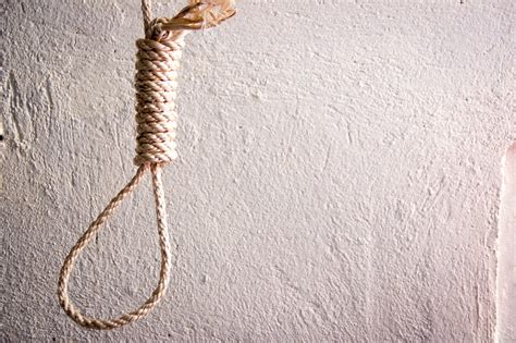 Delivery Man Says Hes Still Traumatized Over White Man Giving Him A Noose