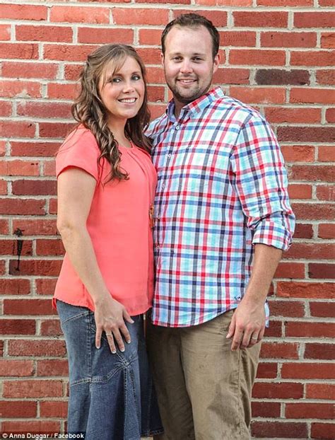 anna duggar considering divorce as new friends urge her to leave him daily mail online