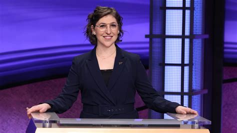Jeopardy Guest Host Mayim Bialik On Dream Job Alex Trebeks Legacy