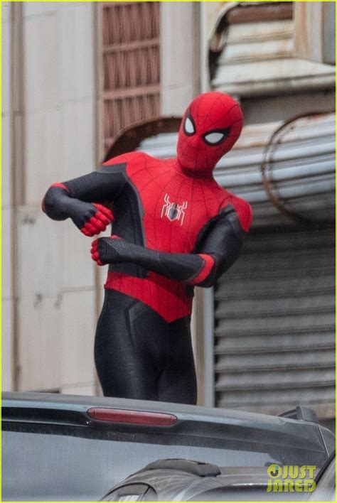 Tom Holland Suits Up While Filming 'Spider-Man 3' in Atlanta!: Photo