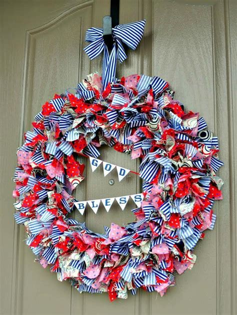 30 Best Diy Patriotic Wreath Projects You Should Make Diy And Crafts