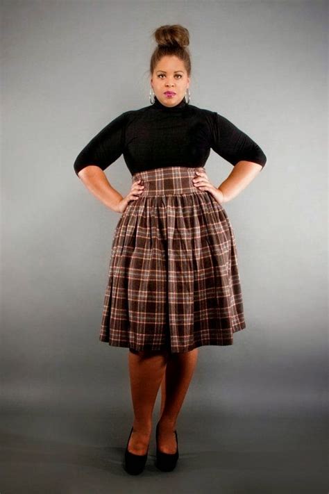 Geeks Fashion How To Dress Your High Waist Skirt As A Plus Size Woman