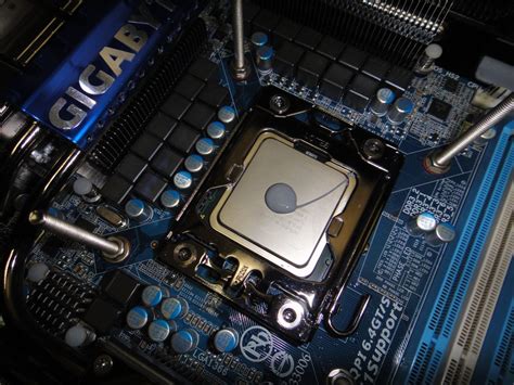 Before taking start it is important to explain here, that there are different types of cpu. How much thermal paste should you use on your CPU?