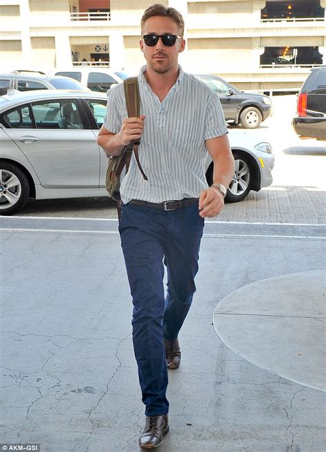 Hunky Ryan Gosling Causes A Stir As He Arrives At Lax To Catch A Flight