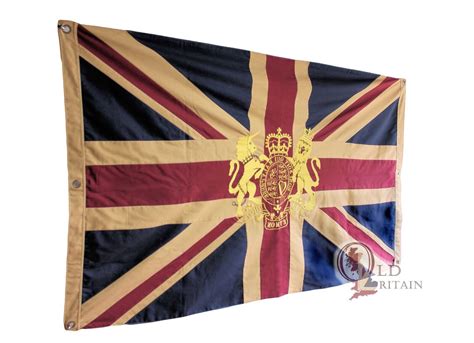 Vintage Union Jack Flag With Royal Coat Of Arms Crest Large Jubilee