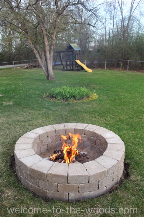 Wondering how to build a fire pit? Build Your Own Fire Pit