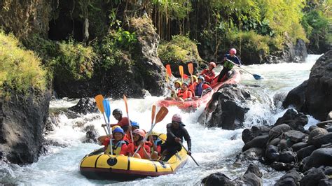 Pariwisata Provinsi Jawa Tengah Destinasi Wisata Rainbow Rafting