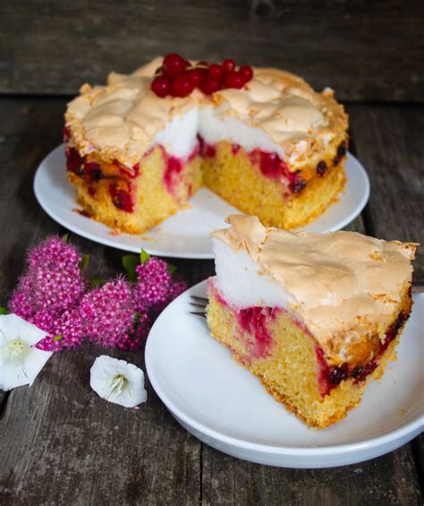 Auch das makronährstoffverhältnis kann sich sehen lassen: Johannisbeer - Baiser - Kuchen - Tinas Küchenzauber