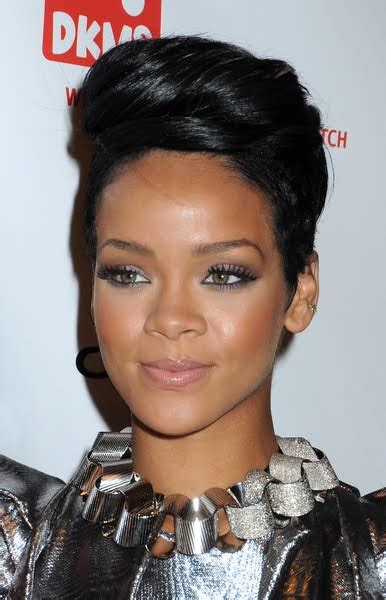 Hairstyles Rihanna Hairstyles Trendsetter