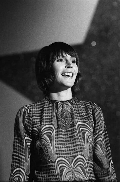 Helen Reddy Dies At 78 Sang ‘i Am Woman’ Published 2020 2022