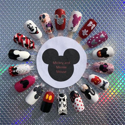 Mickey And Minnie Mouse Mickey Nails Disney Nail Designs Disney Nails