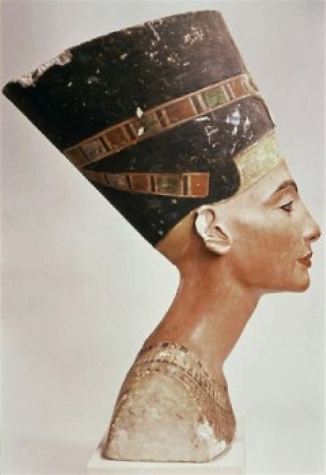 Bust Of Queen Nefertiti Profile Ca 1352 36 Bce Limestone Staatliche Museen Preussischer