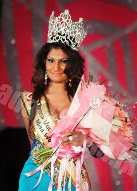 Video Pushpika Crowned Miss Sri Lanka