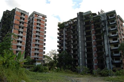 Dari kastil di irlandia hingga tujuan teratas yang dipilih oleh pembaca kami, 17 hotel ini semuanya memiliki sedikit … ekstra. SERAM! Ini Tempat Paling Berhantu & Dikatakan Paling Keras ...