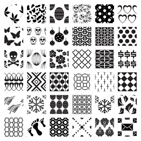 Set Of Monochrome Geometric Seamless Patterns — Stock Vector © Halina