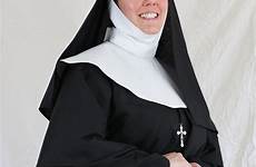 nun habit costume authentic looking nuns habits outfit tumblr costumes bad beauty