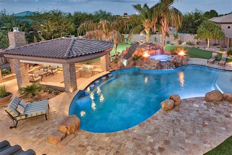 Luxury Swimming Pool Designs To Revitalize Your Eyes Pools