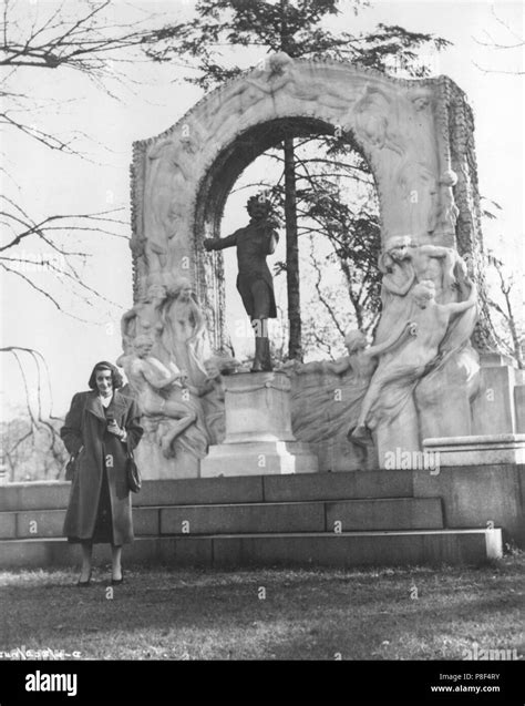 The Third Man 1949 Date 1949 Stock Photo Alamy