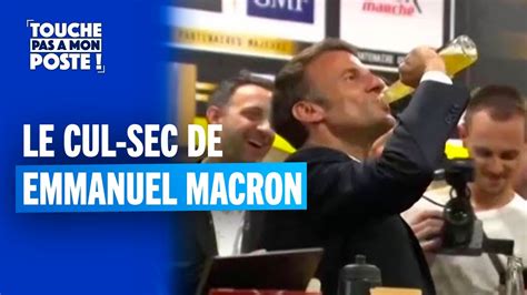 Emmanuel Macron Fait Pol Mique Apr S Un Cul Sec D Une Bi Re Youtube