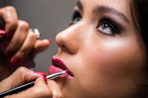 How To Get Lipstick Off Your Face Tips And Tricks For A Flawless