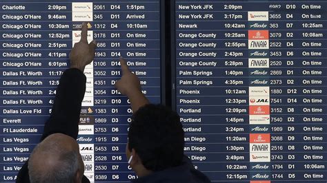 Wednesday Flight Tracker Cancellations Delays Ramp Up As Storms Threaten Airports Across Us