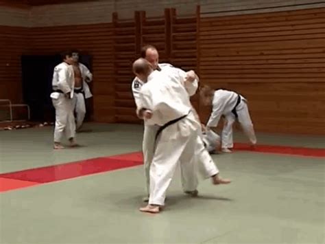 Putins Judo Dominance In 9 S Business Insider