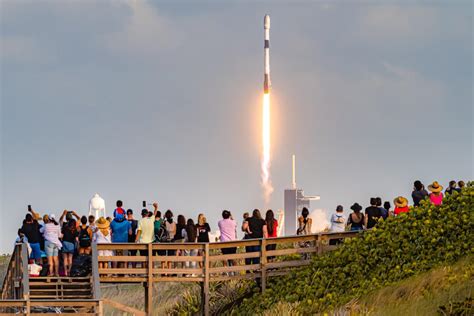 Crowds Watch From Playalinda Beach As Falcon 9 Launches 54 Starlink