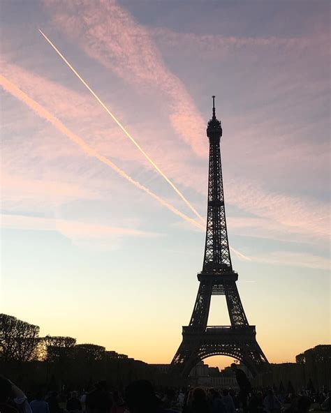 Paris Eiffel Tower At Sunset Ig Carmelanery Eiffel Tower Tour