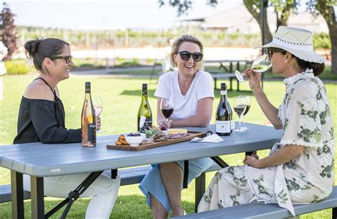 Coonawarra Vignerons Say ‘cheers To An Event Filled Spring The Se Voice