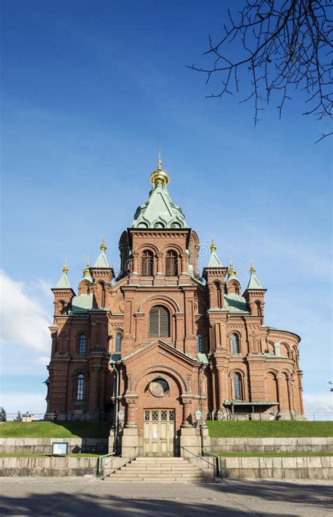 Uspenski Ortodox Kyrka Helsingfors Redaktionell Bild Bild Av Krona