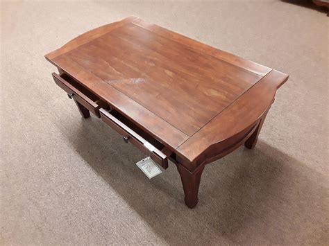 Browse bid and win auctions search exclude closed lots my items signup. BROYHILL COFFEE TABLE | Delmarva Furniture Consignment