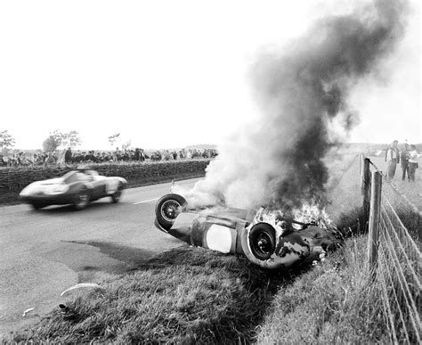Foto Smrtící Le Mans 1955 Tak Se Odehrála Největší Tragédie V