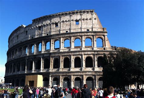 I've tried to keep it to ten, which i think answer the but actually, i've peppered this page with quite a few more fun facts about the roman colosseum, like. Colosseum Facts for Kids & Tips for Visiting the Colosseum ...