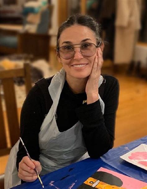 A post shared by demi moore (@demimoore) on jul 15, 2020 at 10:29am pdt. Demi Moore Has Decided To Age Gracefully - Chart Attack