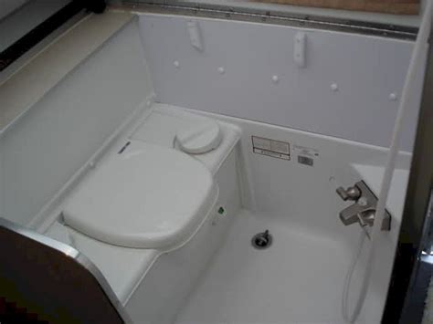 30 Simple Diy Rv Shower Remodel Ideas For Amazing Camper Experience 23 Toilet Shower Combo