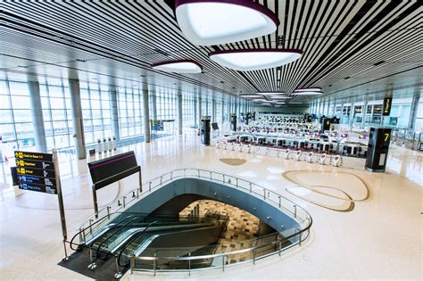 Look Changi Airport Terminal 4 Singapores Newest Airport Terminal