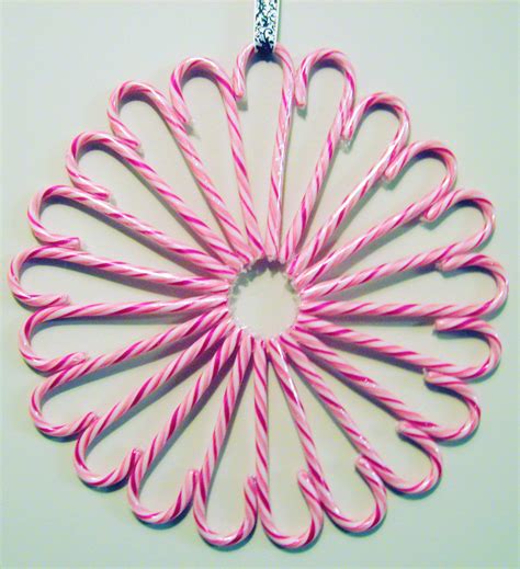 17 Cool Candy Cane Wreath Ideas Guide Patterns