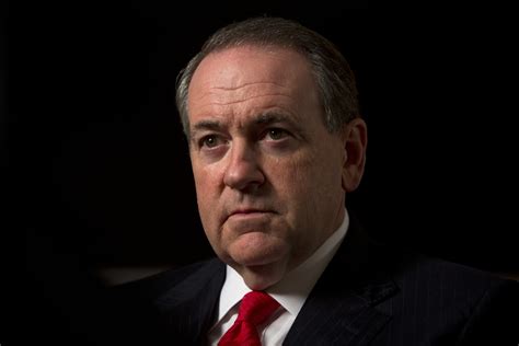 Mike Huckabee: 'Impossible' to Ban All Muslims, Build Fence