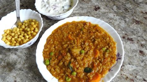 Healthy Red Rice Avalakki Poha Bisibelebath Karnataka Special