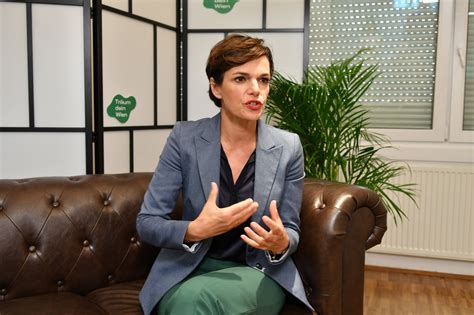 106,426 likes · 7,725 talking about this. Pamela Rendi-Wagner: SPÖ will LKW-Maut auf allen Straßen ...